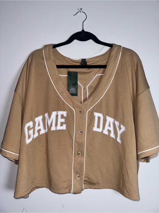 Tops - NWT Wild Fable Game Day Tan Brown Baseball Jersey XXL